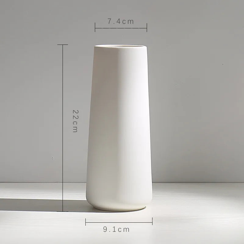 Elegant Nordic Ceramic Vase