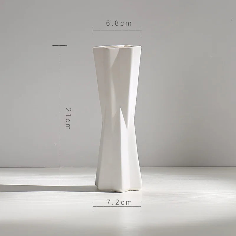 Elegant Nordic Ceramic Vase
