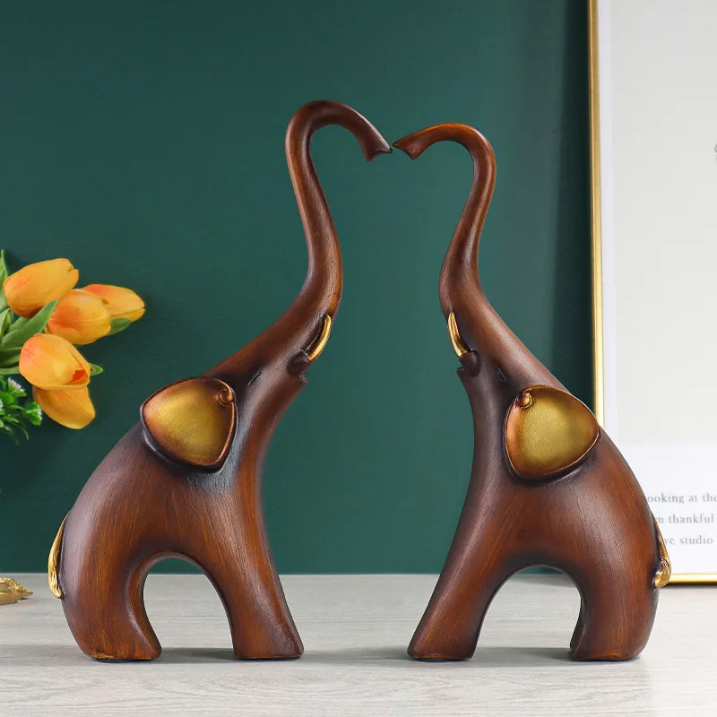 Wood Grain Animal Sculpture | Luxury Resin Ornament for Refined Interiors