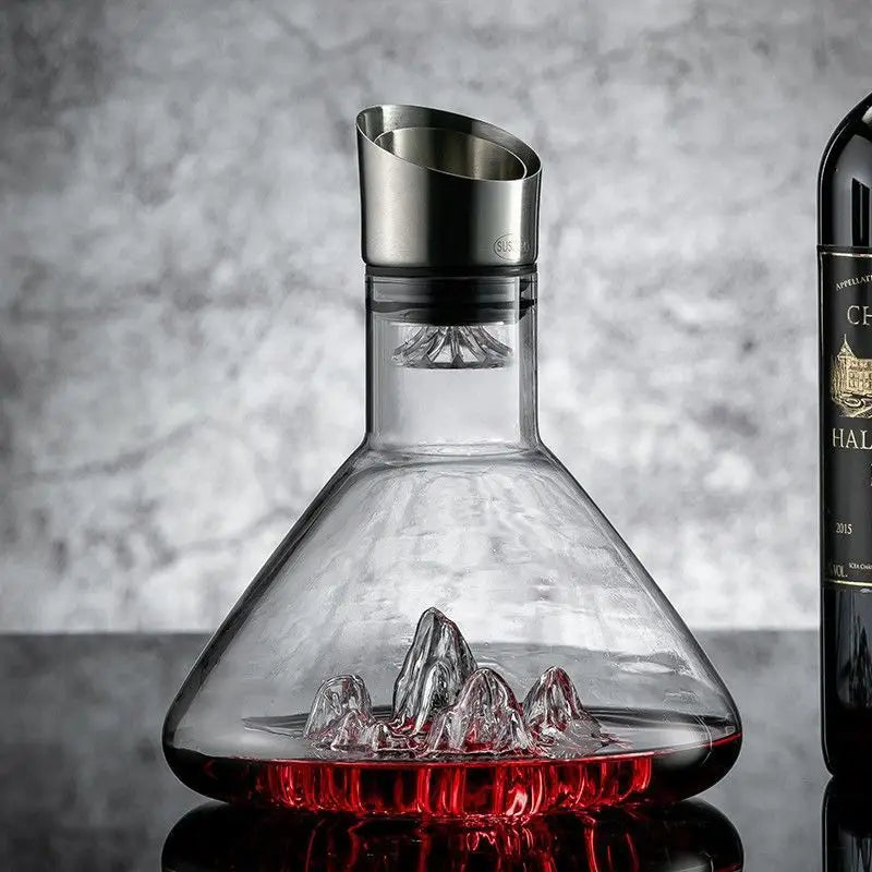 Handmade Crystal Whisky Decanter – Contemporary Home Bar Essential for Cocktail Shakers