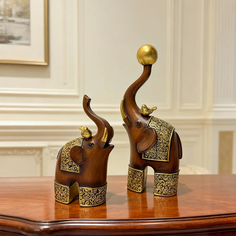 Wood Grain Animal Sculpture | Luxury Resin Ornament for Refined Interiors